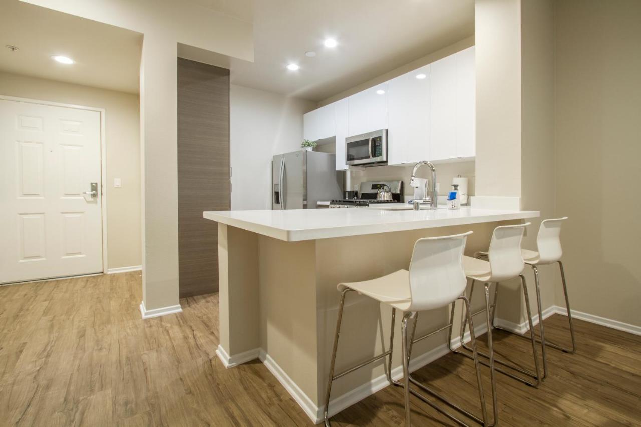 Marina Del Rey'S Grand 2/2 Suite Pool View Лос-Анджелес Экстерьер фото